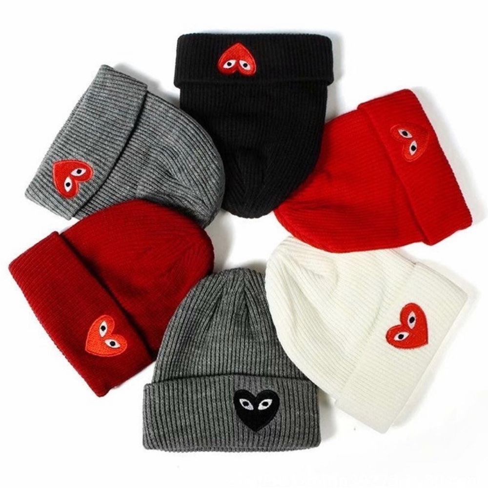 Heart Beanie - Picture 4 of 4